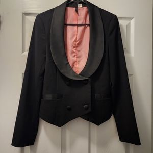 H&M cropped tux-like womans blazer